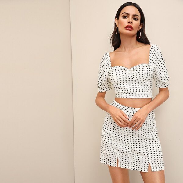 

Heart Print Puff Sleeve Top & M-slit Hem Skirt Set, White