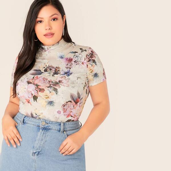 

Plus Mock-Neck Floral Print Top