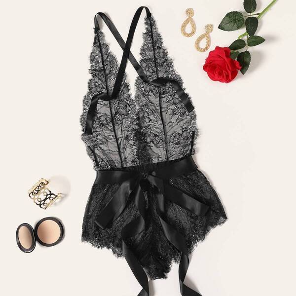 

Plus Floral Lace Halter Romper Bodysuit With Belt