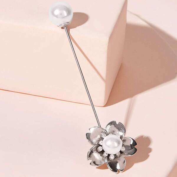 

Faux Pearl Decor Flower Brooches 1pc