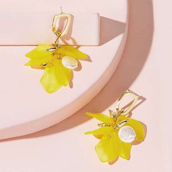 

Faux Pearl Decor Flower Drop Earrings 1pair