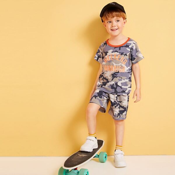 

Toddler Boys Camo & Letter Print Ringer Tee With Shorts