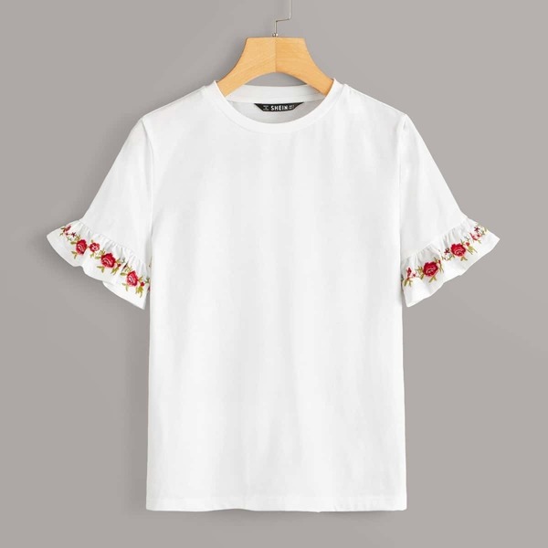 

Embroidery Ruffle Cuff Top, White