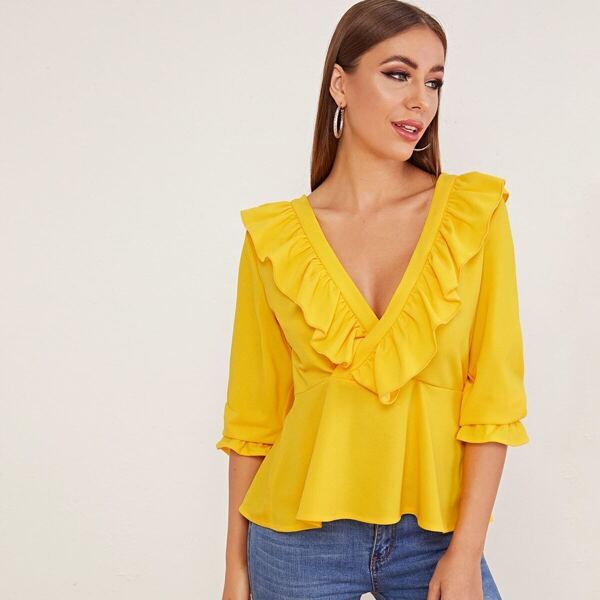 

Ruffle Trim Tie Back Peplum Top