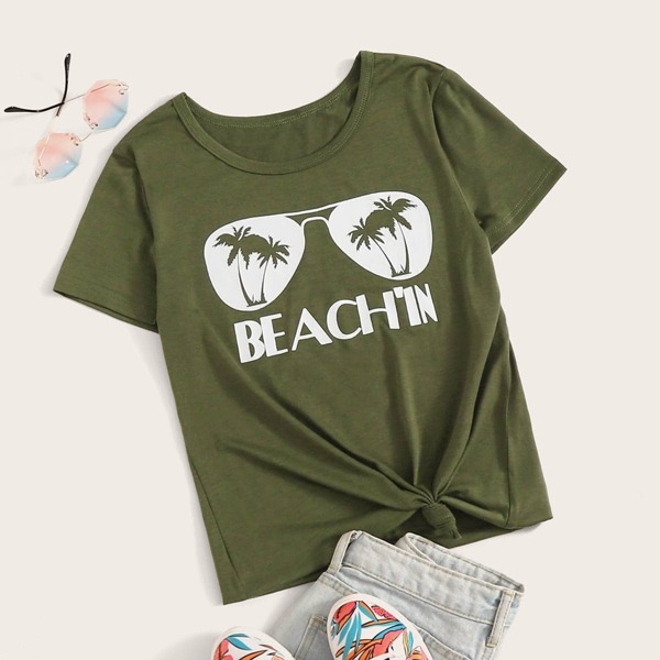 

Plant & Letter Print Tee