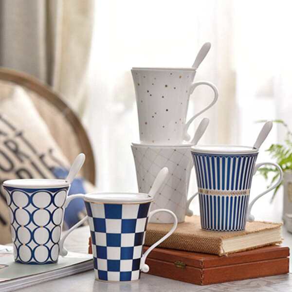 

Geometric Pattern Cup With Spoon & Lid 1pc
