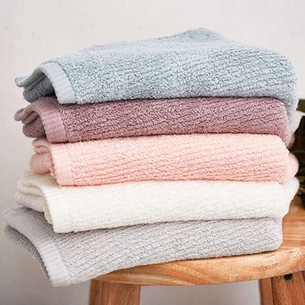 

Random Solid Absorbent Towel 1pc