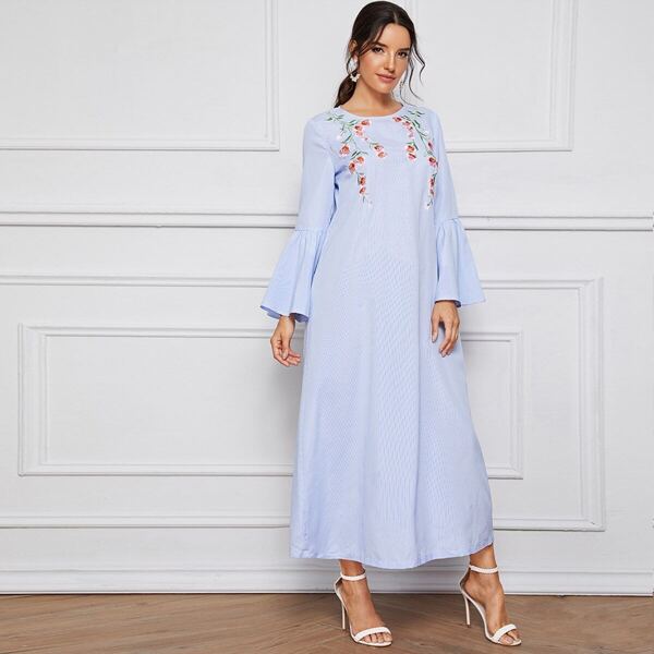 

Embroidery Detail Flounce Sleeve Dress, Blue