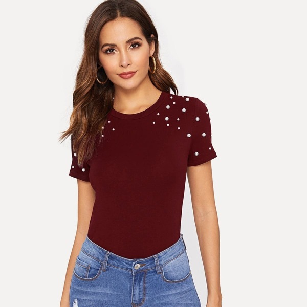 

Pearls Beaded Form Fitted Top