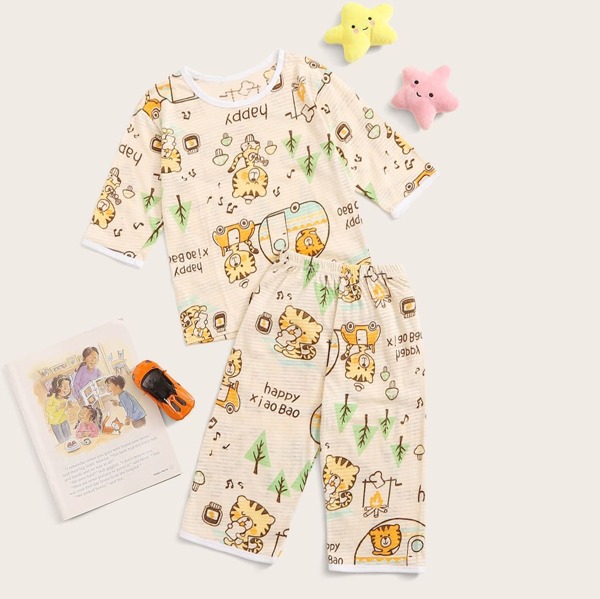 

Toddler Boys Cartoon Print Pajama Set
