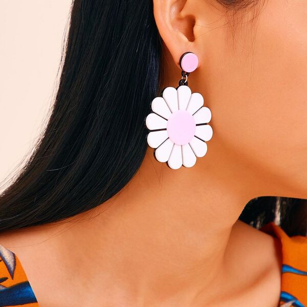 

Daisy Drop Earrings 1pair