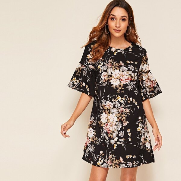 

Floral Print Flounce Sleeve Tunic Dress
