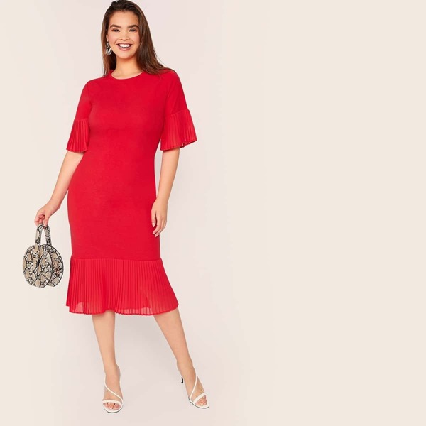 

Plus Pleated Ruffle Trim Bodycon Dress, Red