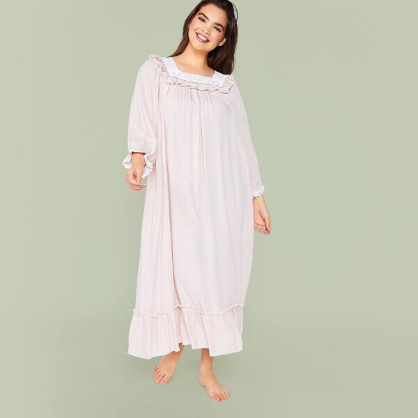 

Plus Contrast Lace Insert Ruffle Trim Nightdress, Pink