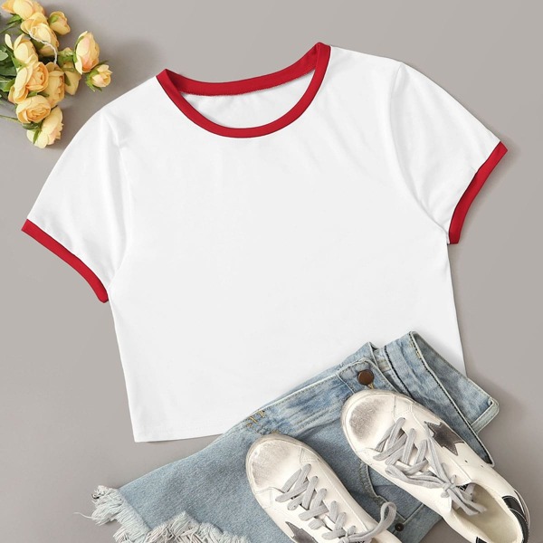 

Contrast Trim Crop Top