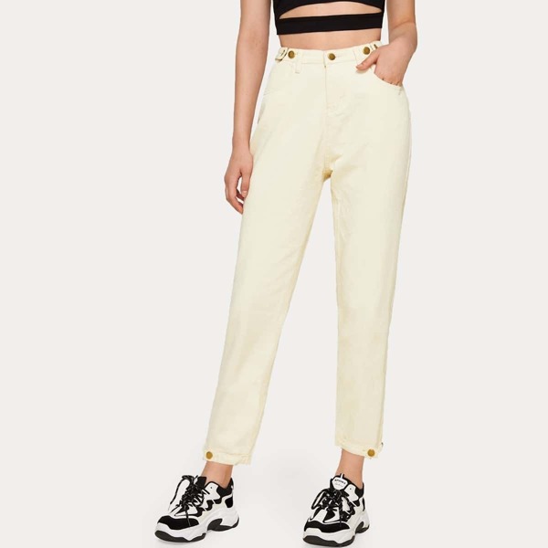 

Button Waist Solid Basic Jeans