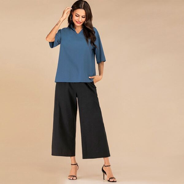 

Solid Notched Top & Wide Leg Pants Set