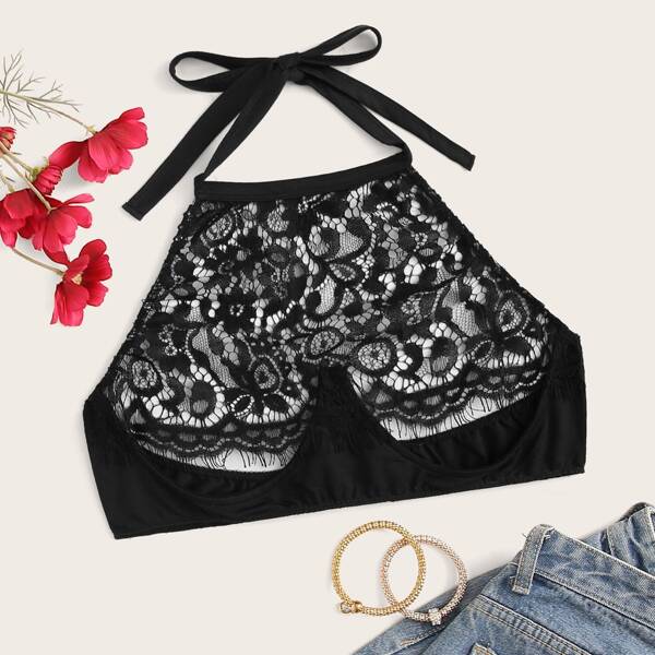 

Plus Contrast Lace Halter Bralette
