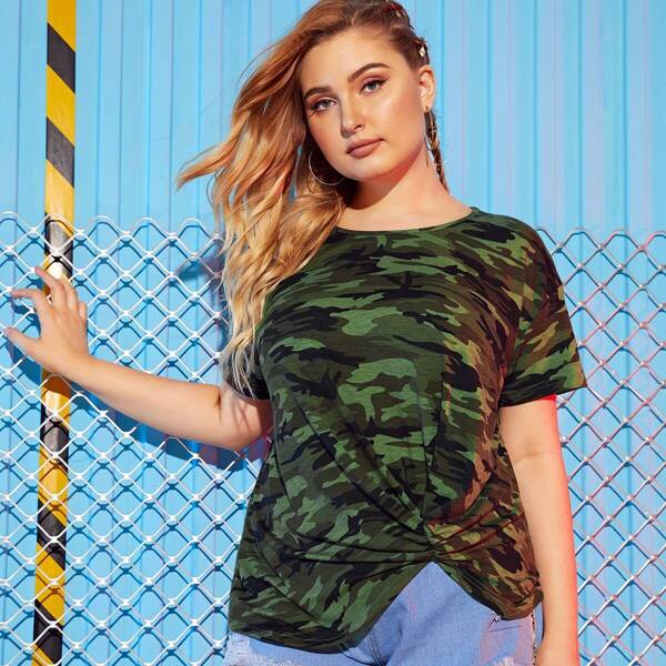 

Plus Gathered Detail Camo Top, Multicolor