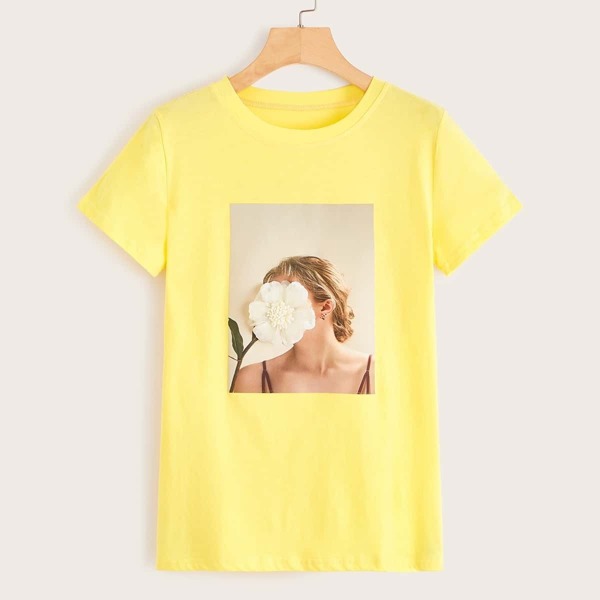 

Figure Print Appliques Detail Tee, Yellow