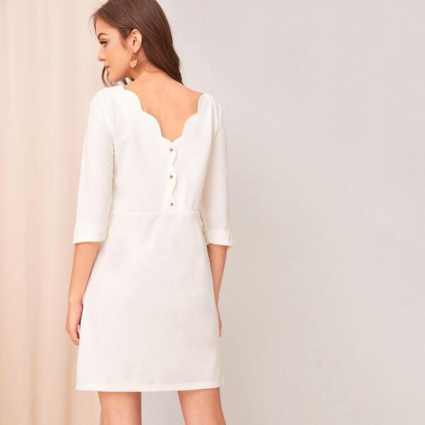 

Scallop Trim Button Back Tunic Dress