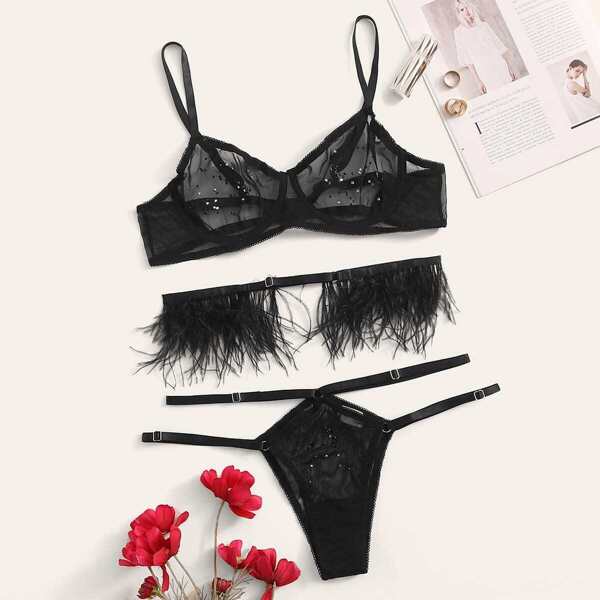

Mesh Panel Underwire Lingerie Set 3pack