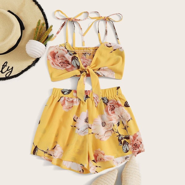 

Knot Front Floral Cami & Shorts
