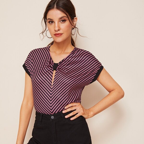 

Keyhole Striped Contrast Trim Tee