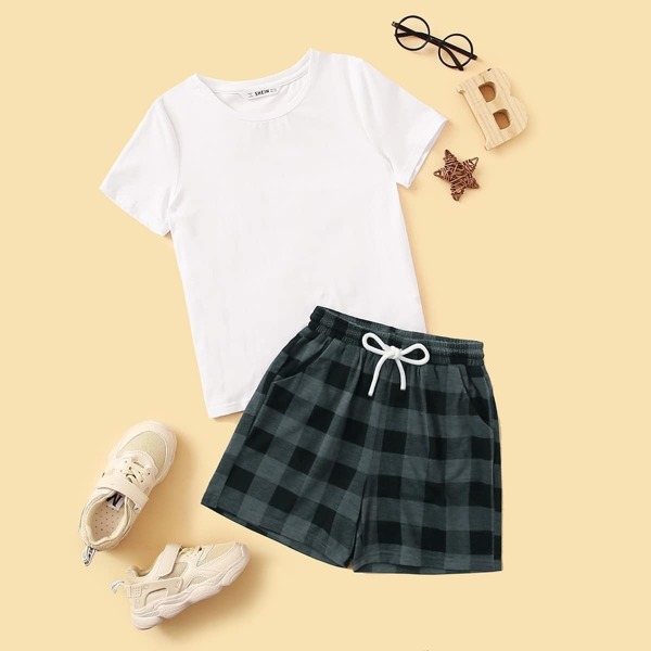 

Boys Solid Top & Drawstring Waist Gingham Shorts PJ Set