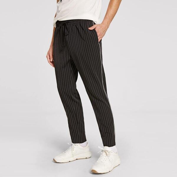 

Men Striped Print Contrast Piping Pants, Black