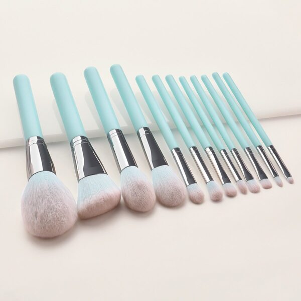 

Duo-fiber Foundation Brush 4pcs With Eye Brush 8pcs