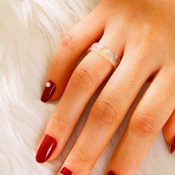 

Star Sequin Embedded Clear Ring 1pc