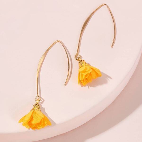 

Flower Decor Earrings 1pair, Yellow