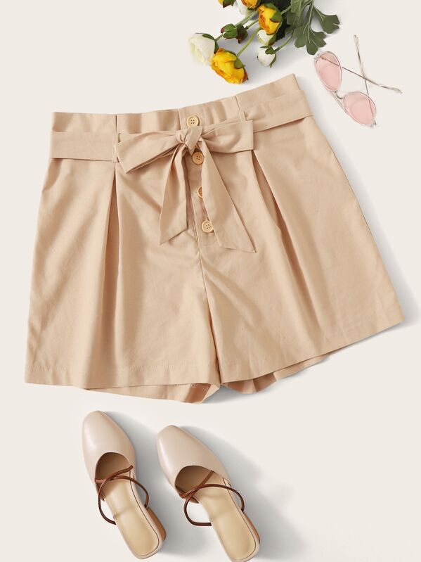 

Однотонные шорты с поясом и пуговицами, null