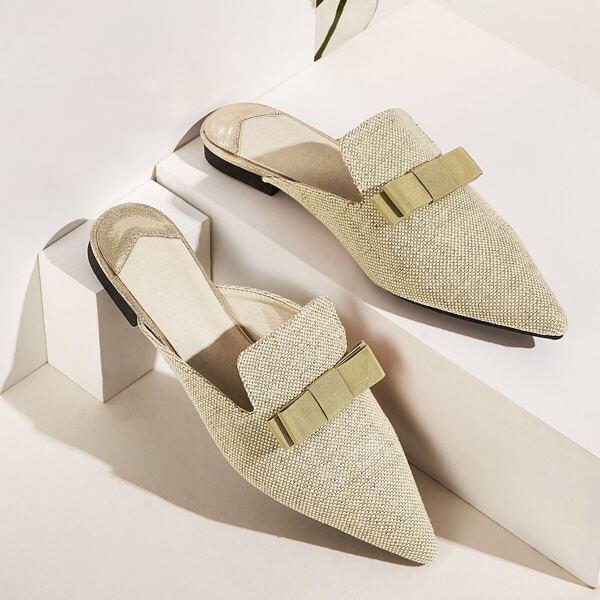 

Bow Decor Point Toe Flat Mules