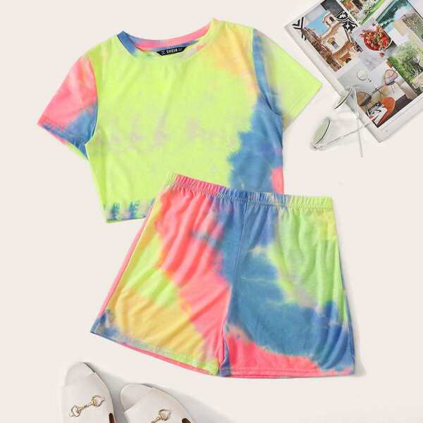 

Tie Dye Print Top & Shorts Set