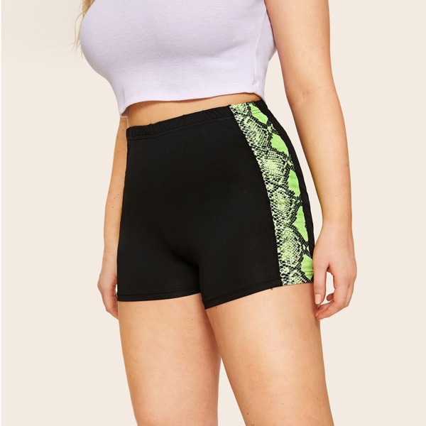 

Plus Random Snakeskin Print Elastic Waist Biker Shorts