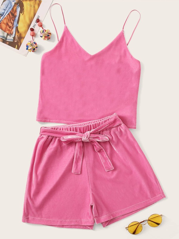 

Однотонные бархатные майка и шорты, null