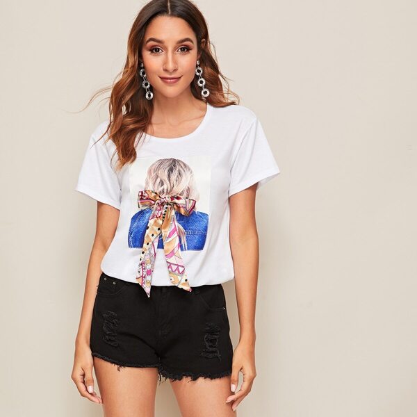 

Figure Patch Bow Detail Tee