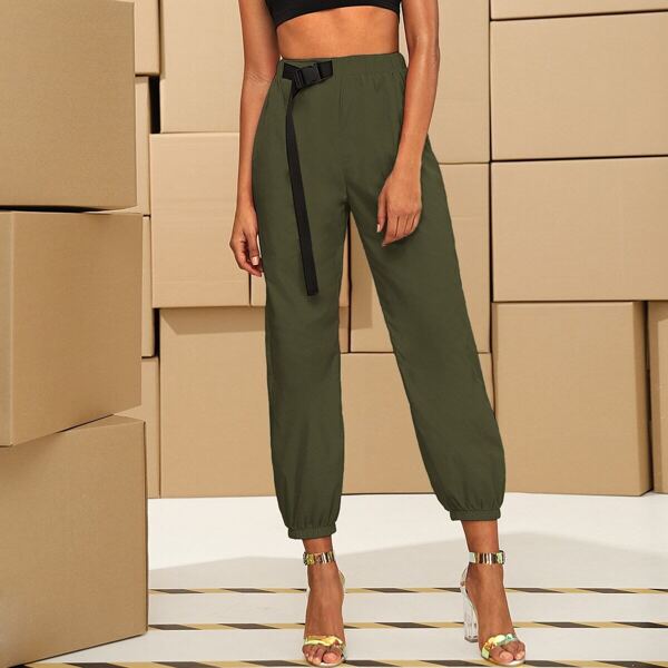 

Push Buckle Belt Crop Tapered Pants