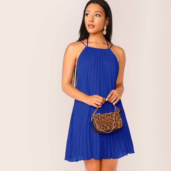 

Tie Neck Crisscross Backless Pleated Halter Dress