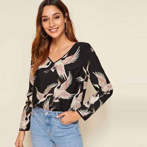 

V-neck Red-crowned Crane Print Top