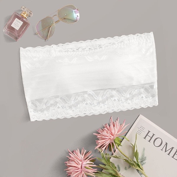 

Plus Lace Bandeau Bra