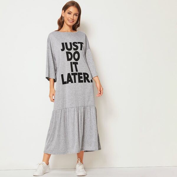 

Letter Print Ruffle Hem Dress