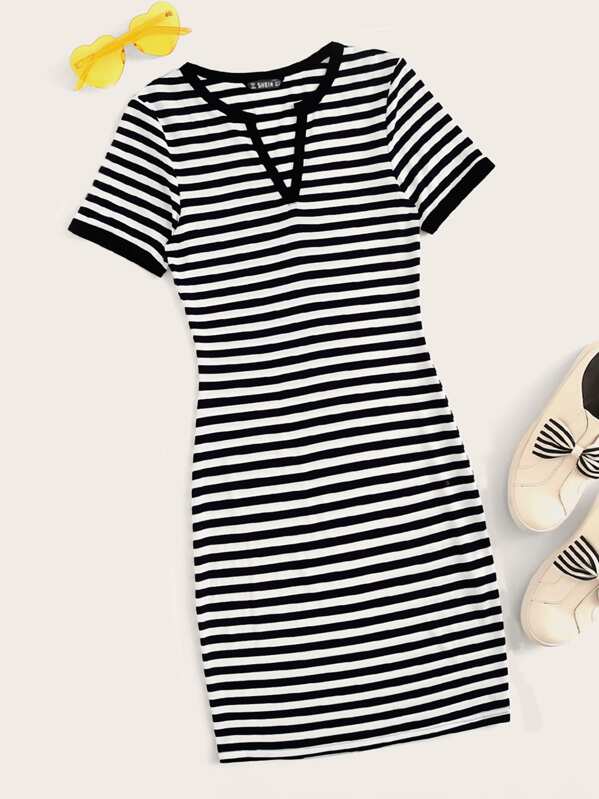 

Notch Neck Striped Dress, Black and white