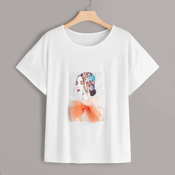 

Plus Figure Print Appliques Pearls Tee, White