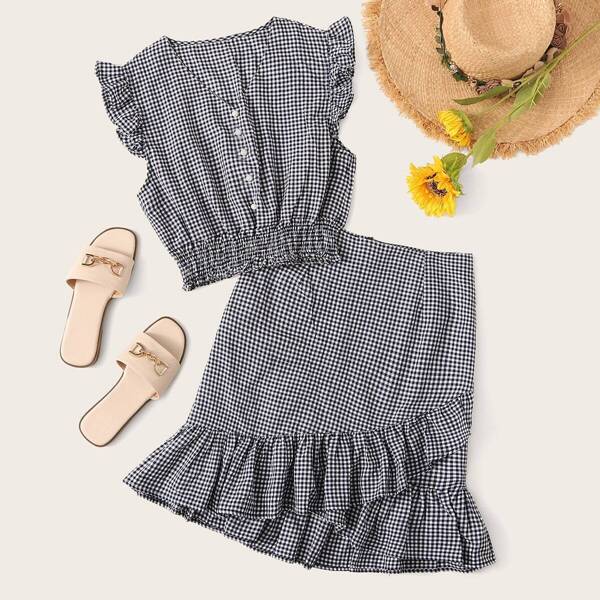 

Frill Gingham Blouse & Ruffle Hem Skirt