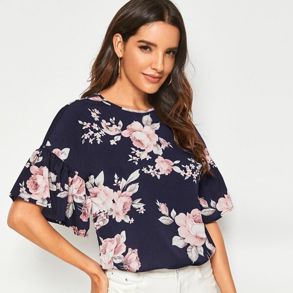 

Ruffle Cuff Floral Print Top