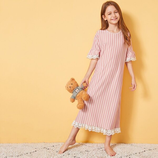 

Girls Lace Trim Flounce Sleeve Striped Nightdress
