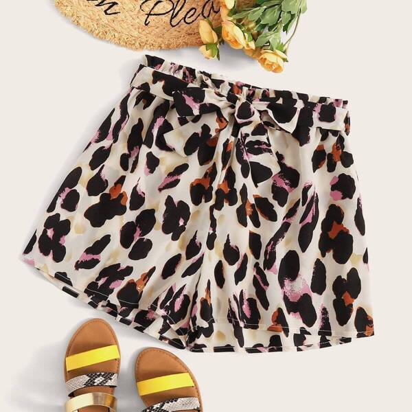 

Leopard Print Self Tie Shorts, Multicolor